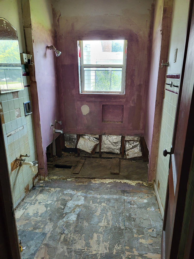 bathroom biohazard material cleaned up expertly by Patriot Clean out services of Valpo.