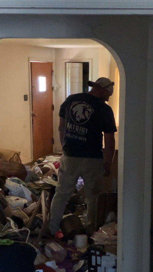 Hoarding Cleanup - Service - 